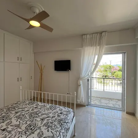 Cali-waves Kalyves Polygyrou