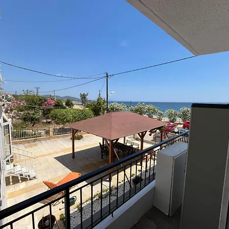 Cali-waves * Kalyves Polygyrou